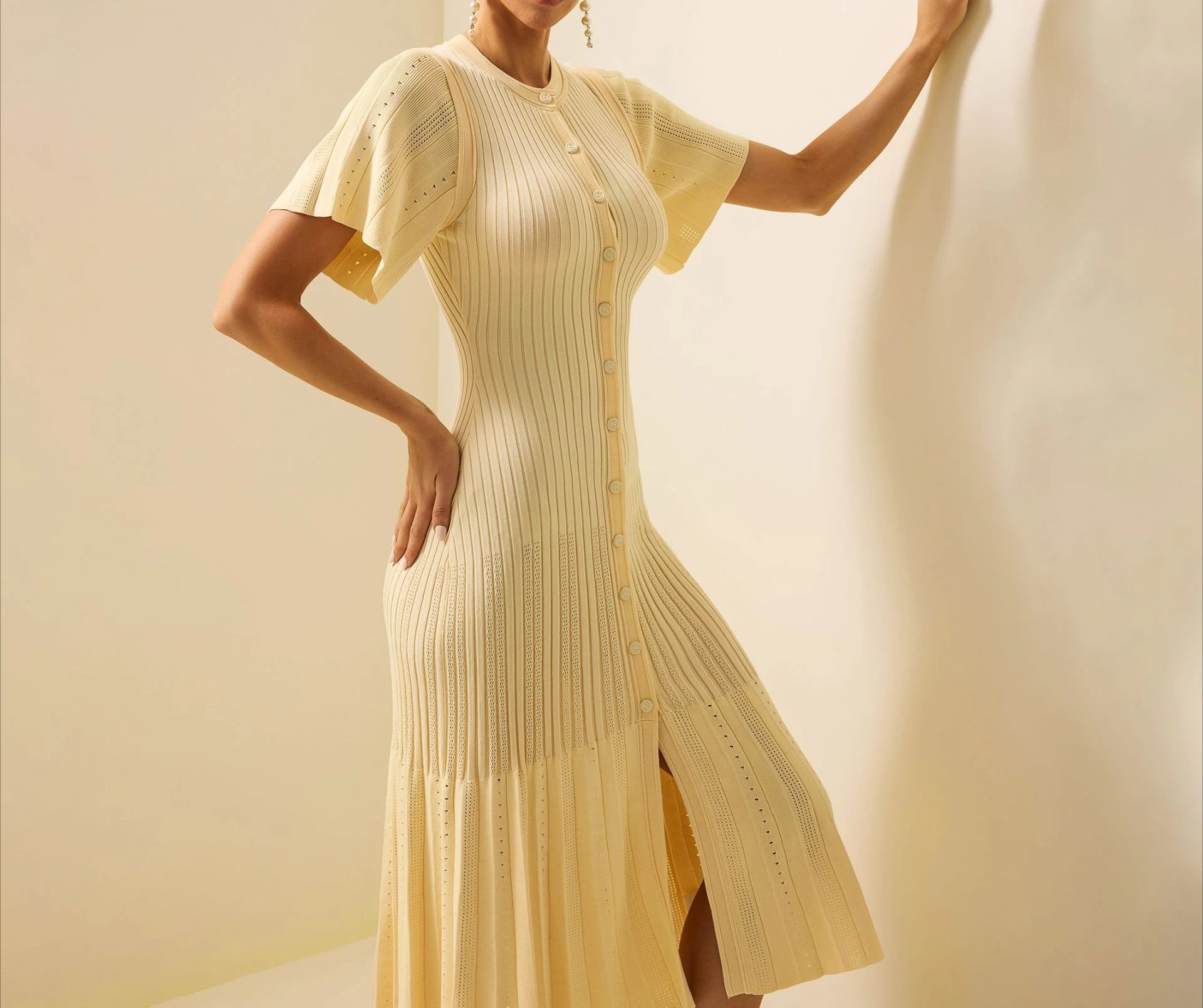

Fashionable Design Single Breasted Long Skirt Knitted Dress For Women With a Sense Of Luxury, Pleated Long Skirt Simple