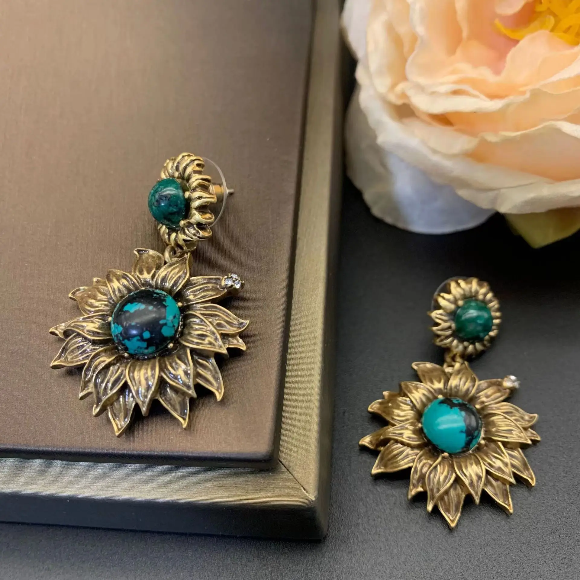 

Sunflower earrings set with turquoise for old earrings