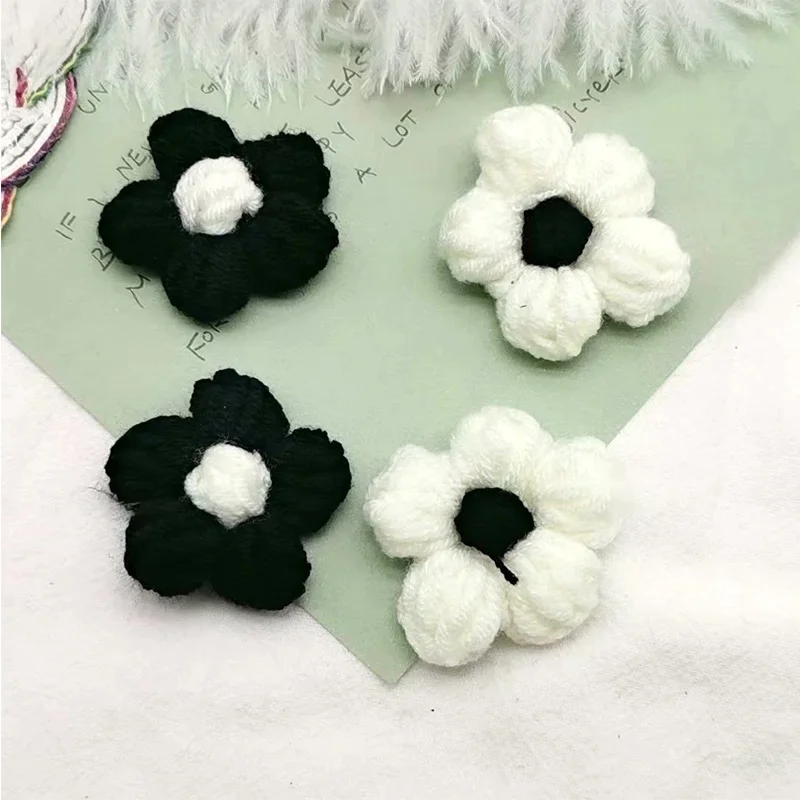 10Pcs Hand Knitting Yarn Wool Flower Heads Crochet Flower DIY Handmade Headdress Hats Bags Clothes Brooch Jewelry Accessories