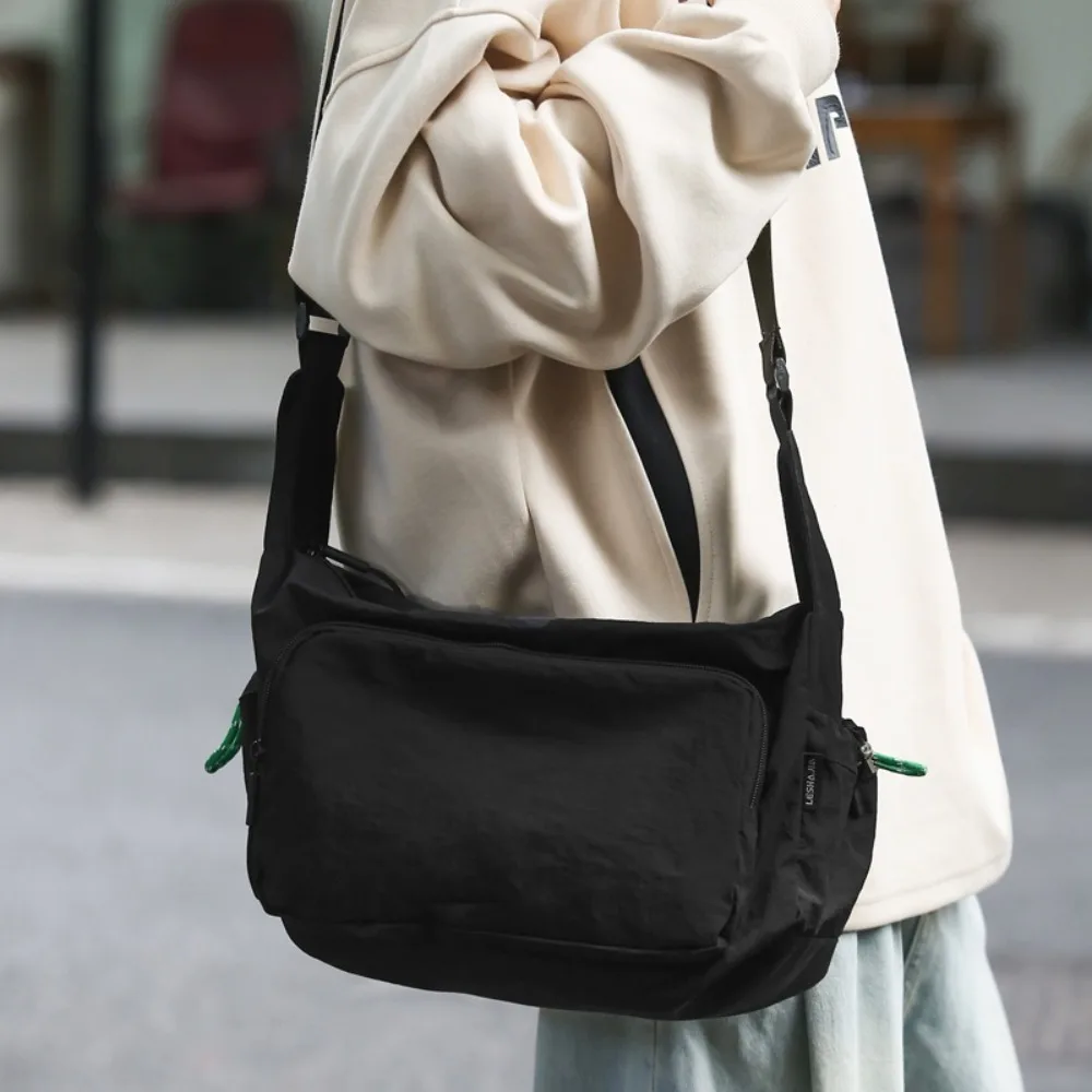 

Leisure Fashion Crossbody Bag Casual Large Capacity Sport Shoulder Bag Fitness Solid Color Nylon Bag Unisex