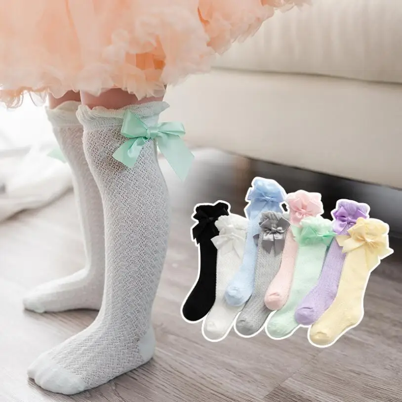 Sommer Schleife Kniestrümpfe Baby Kleinkind Schleife Kinder Ausgehöhlte Socke Kinder Mädchen Royal Style Bonbonfarben Kleinkind Strumpfhosen