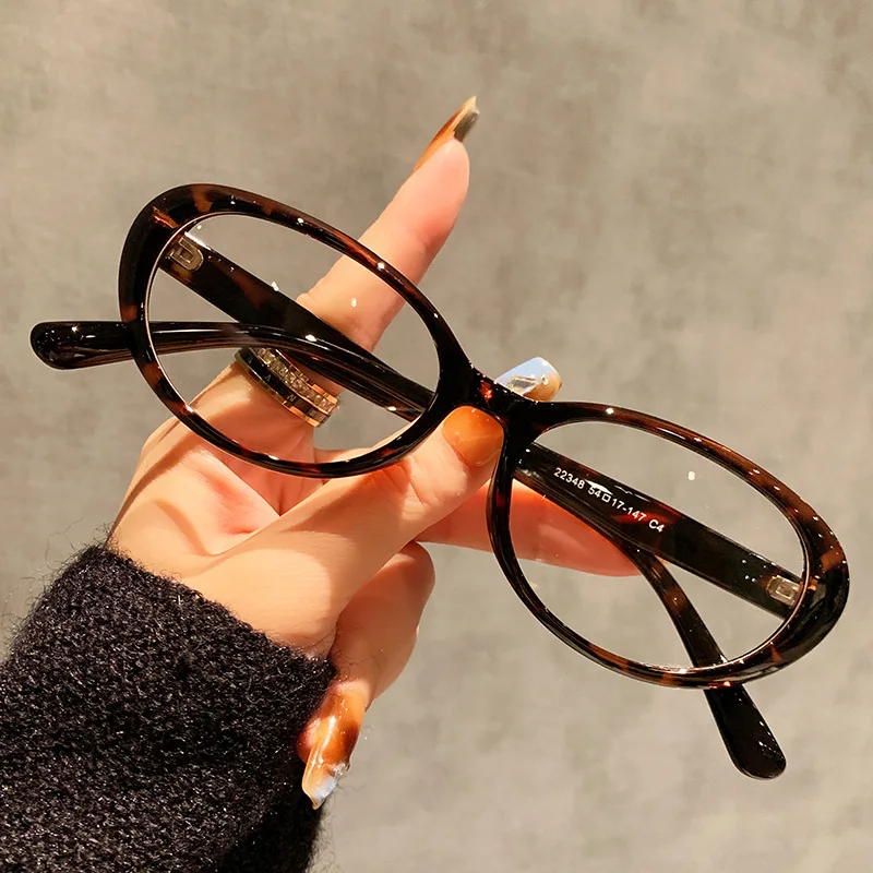 

Очки в овальной оправе в стиле Y2K для женщин: модные и стильные, из TR90, с защитой от синего света, для работы за компьютером