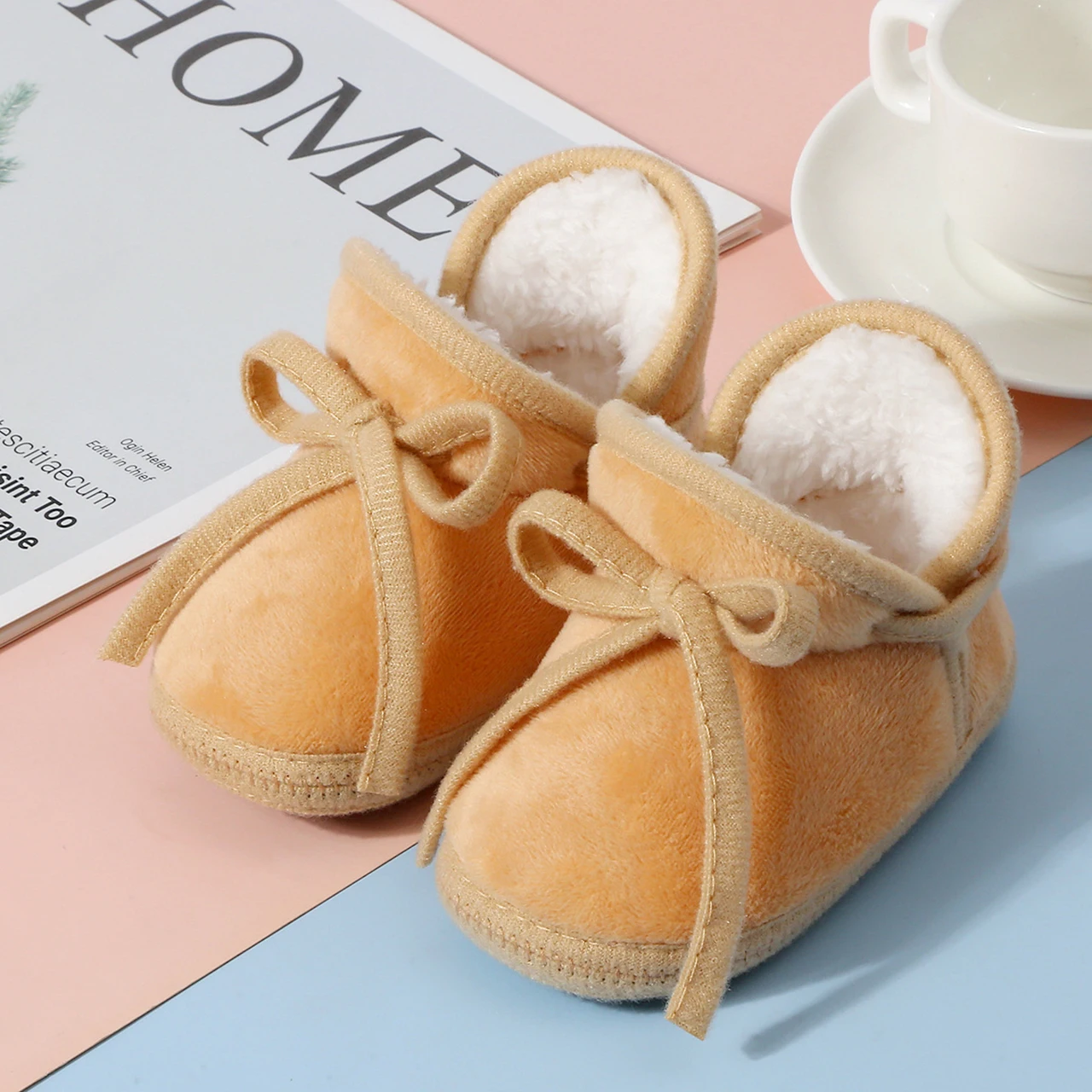 Winter Baby Low-cut Snow Boots Thick Fleece Infant Warm Shoes Indoor Non-slip Newborn Soft-soled Shoes Kids Girl Plush Headgear