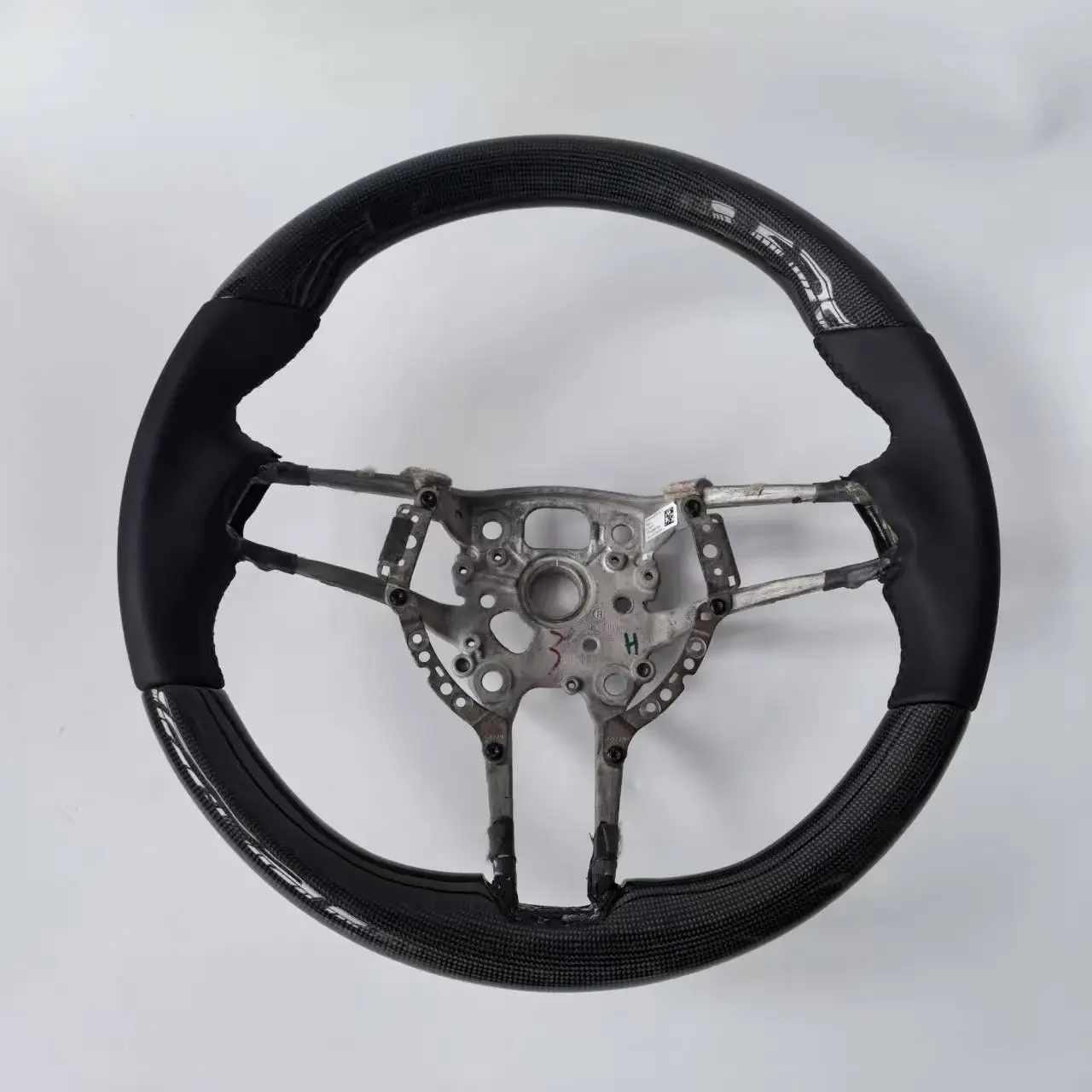 Carbon Fiber Steering Wheel with Heating Function for Automobiles Customization for 992 carrera Cayenne Panamera Macan Taycan