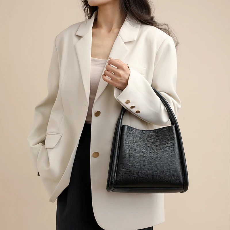 

High-Quality Leather Shoulder Bag for Women Designer Crossbody Handbag Elegant Tote Purse Luxury Brand Ladies Stylish Messenger