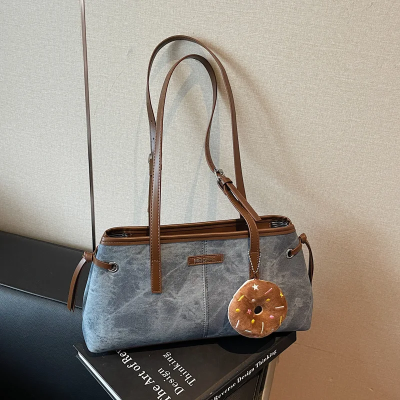 

2025 Trendy Commuter Bag for Women Vintage Underarm Shoulder Purse Retro Crossbody Tote Casual Fashion Big Capacity Soft Leather