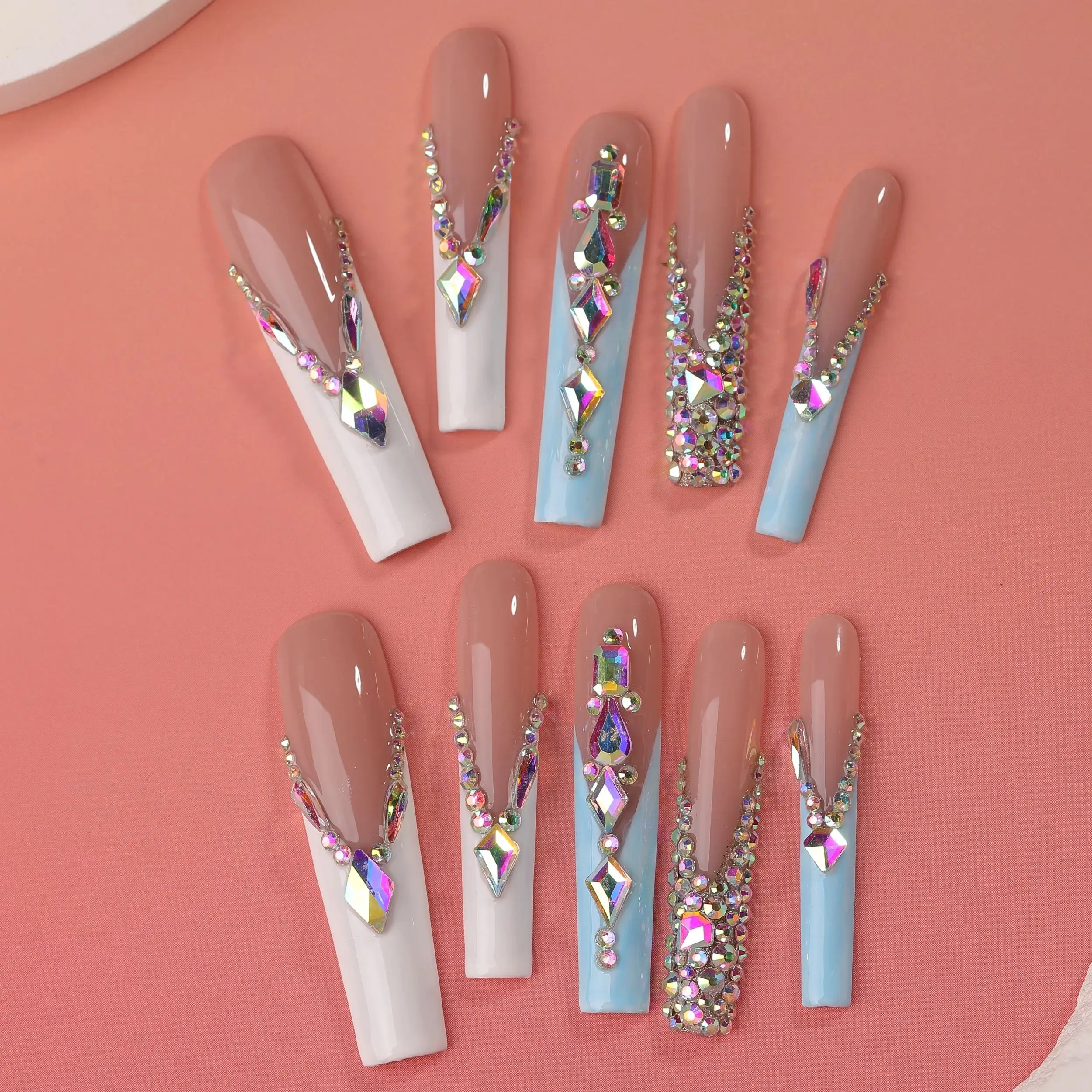 

10 шт., белые и синие накладные ногти