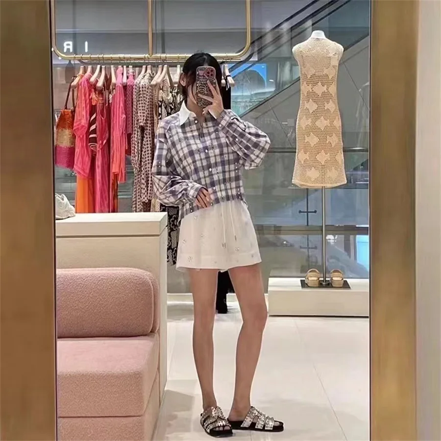 

Loose top with rhinestone decoration and contrasting lapel plaid short shirt French niche 24 early autumn shirts for women