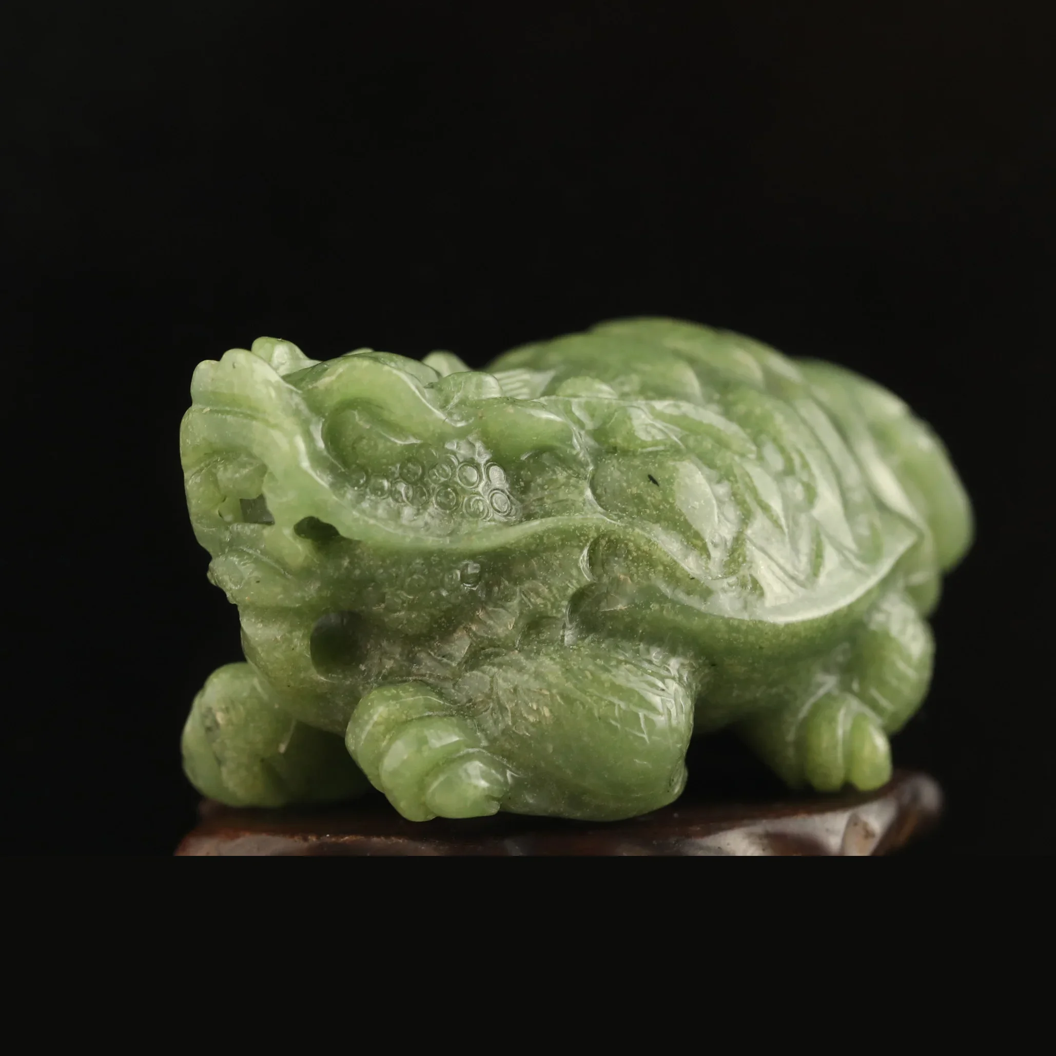 

Old China Natural hetian Jade Hand Carved statue of dragon turtle pendant #46