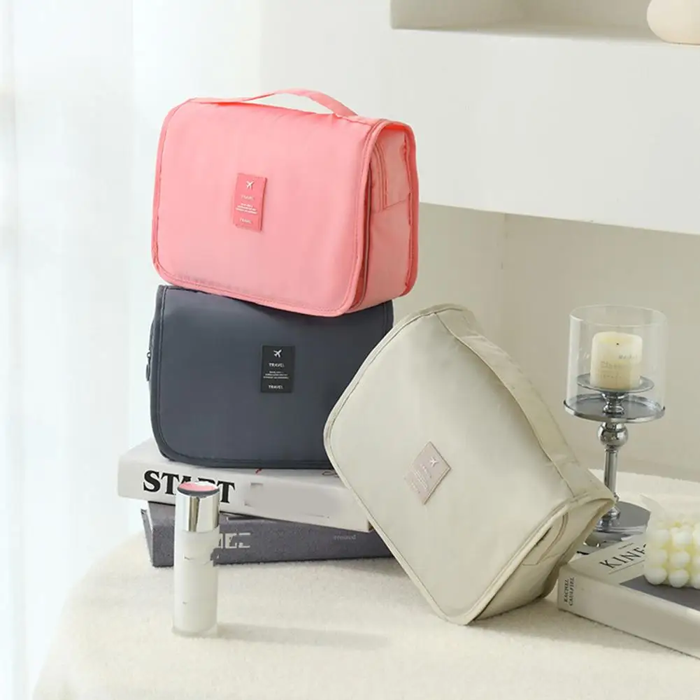 

Travel Hook Large Capacity Makeup Bag Make Up Organizer Can Be Wash Large Dry Wet Carried Separation Capacity And Portable A2u0