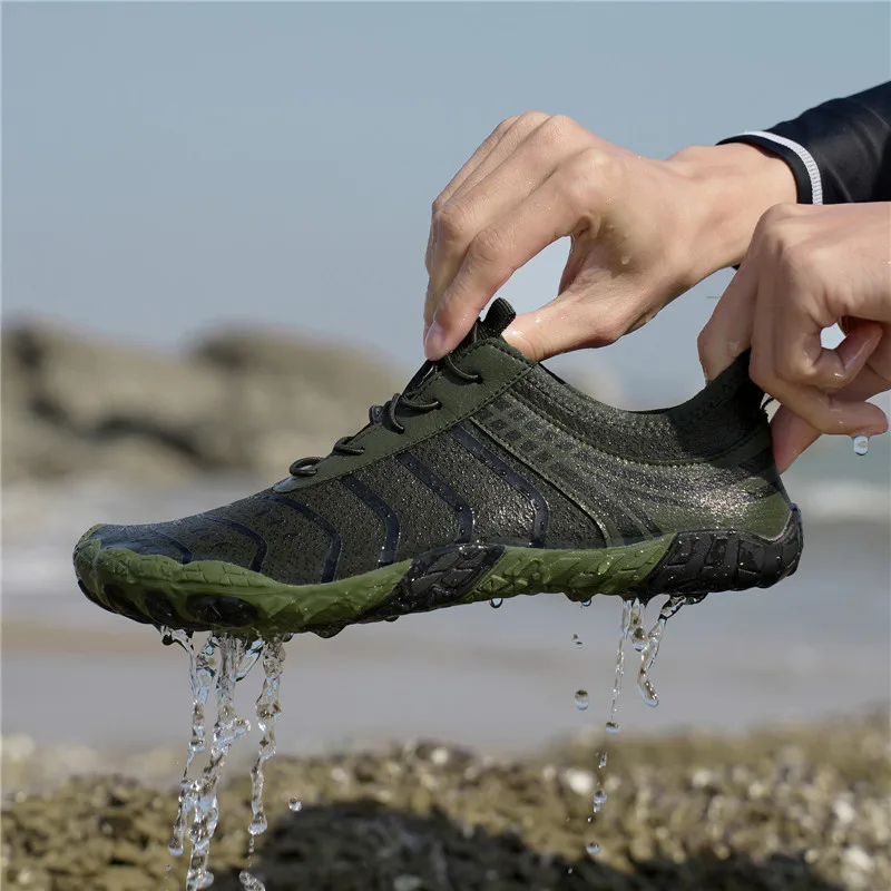 Unisex Quick Dry Water Shoes Men Beach Swimming Surfing Aqua Shoes Couple Soft Sole Barefoot Sneakers Fitness shoes 36-47