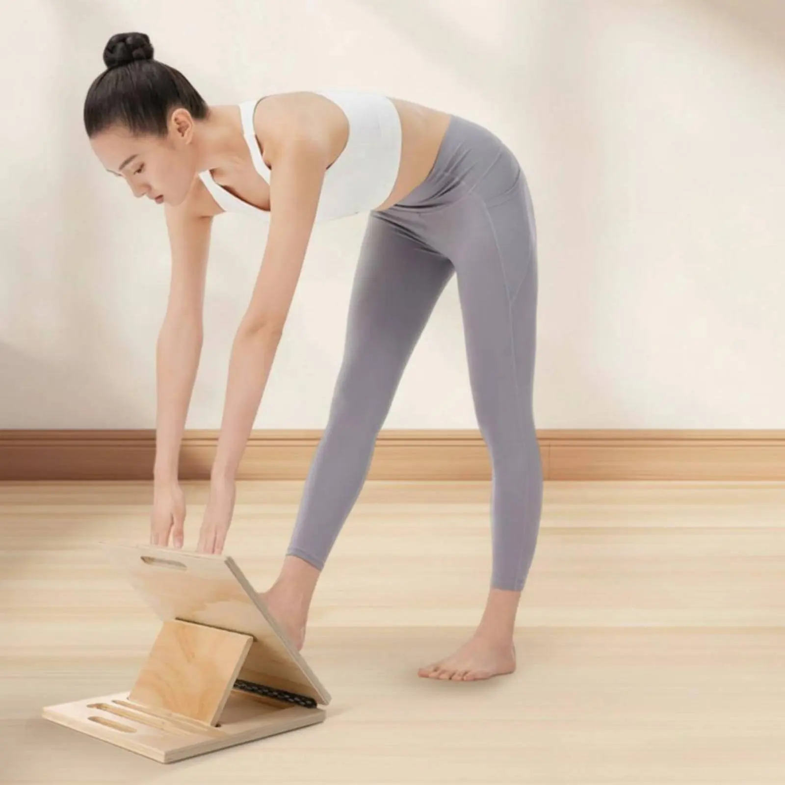 Planche inclinée en bois robuste pour l'étirement et la rééducation physique – Équipement de fitness