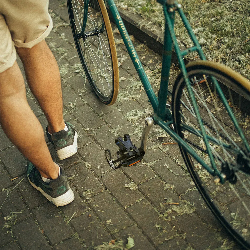 4Pcs Bike Pedal Straps Replacement Foot Pedal Straps for Stationary Exercise Bikes Cycling Accessories Wheel Stabilizer