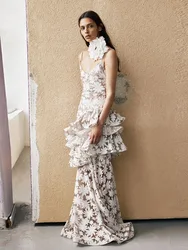 Sexy Sleeveless Floral Tiered Lace Maxi Dress With Choker Women Elegant Strpas Printed White Dress Vintage Evening Party Wedding