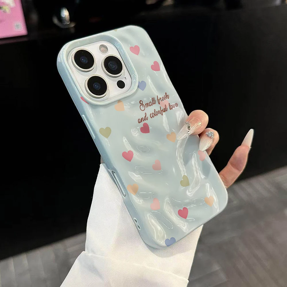 Koreanische Minimalistische Herz-Handyhülle für iPhone 17 16 15 14 13 12 11 Pro Max 14 15 Plus 17 Air Falten-Wellen Weiche Silikonhülle – Detail 2