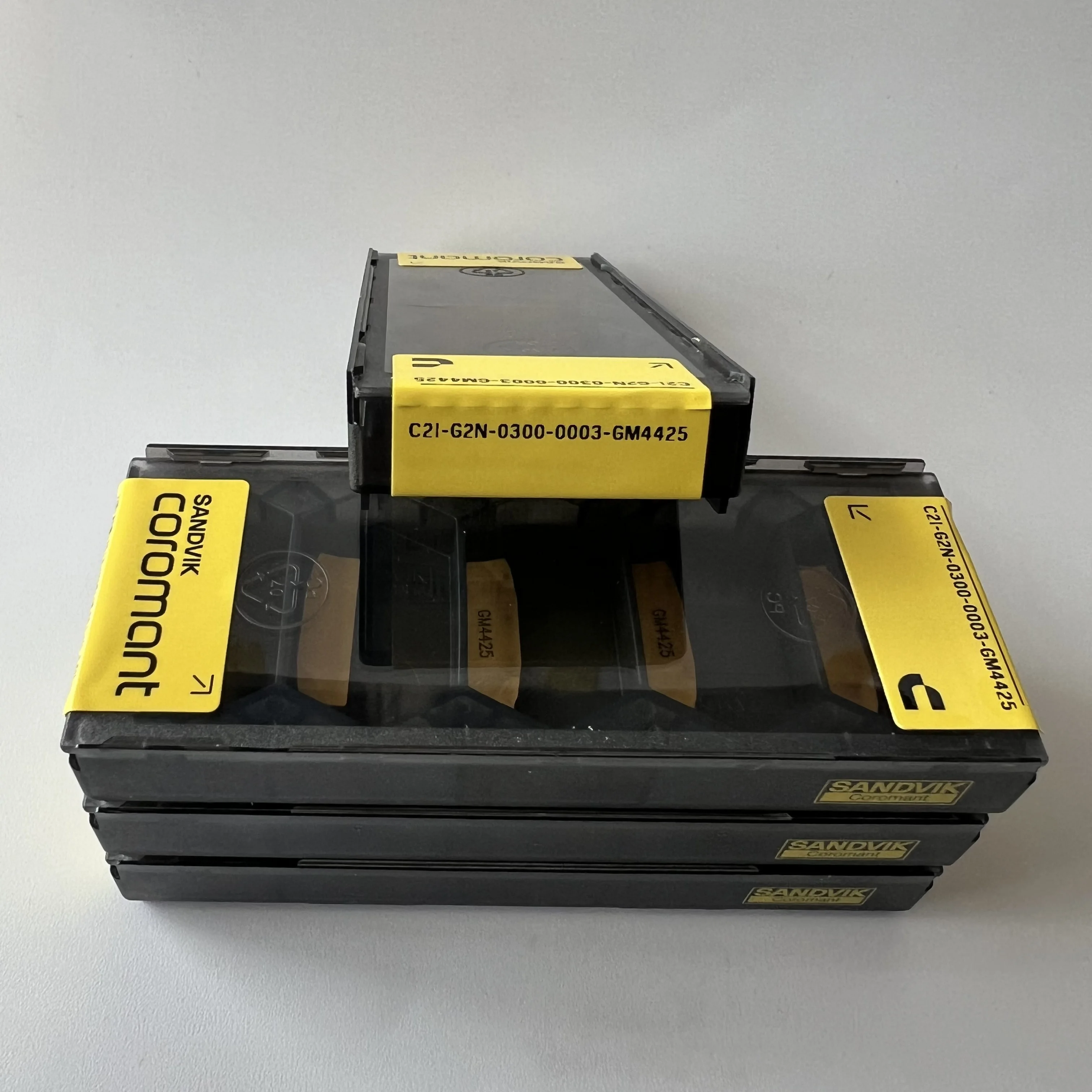 

CNC blade C2I-G2N-0300-0003-GM 4425