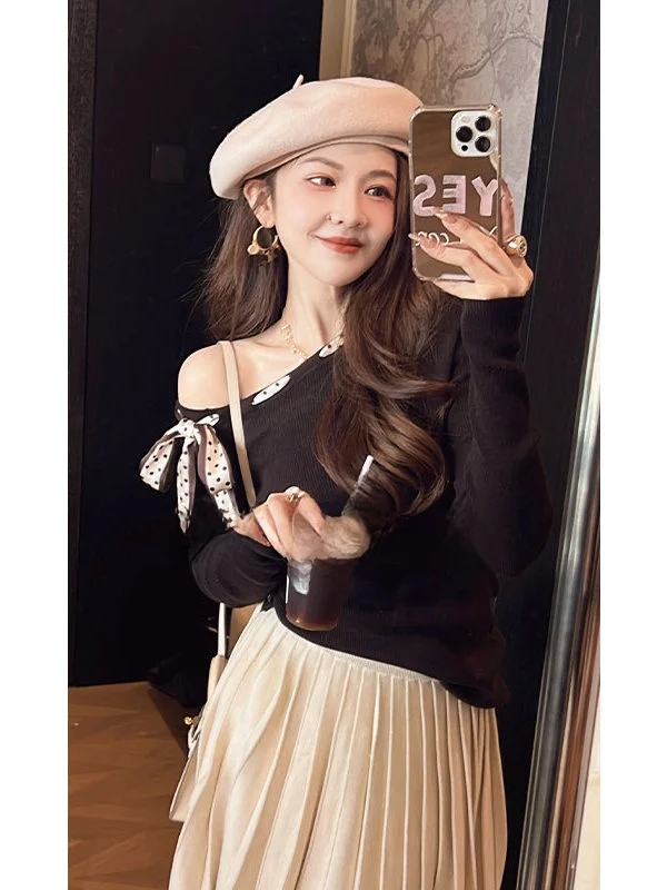 

PINZIKO Luxury Polka Dot Knot Design One oulder Knitted Sweater Slimming Top for Women Summer Collection Casual Wear