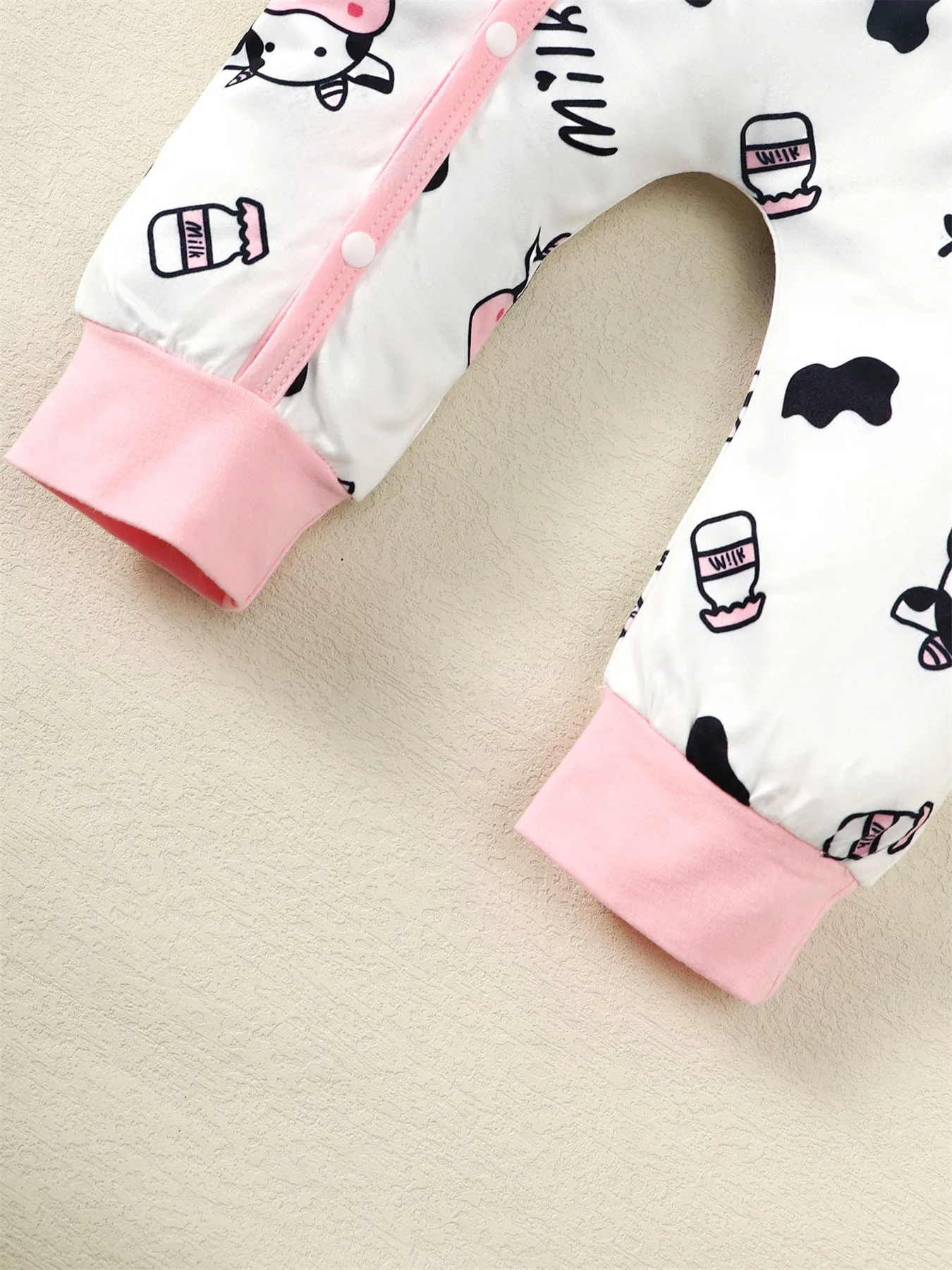 2PCS Newborn Baby Girl Fashion Jumpsuit Cute Cow Long Sleeve Bodysuit+Headband Spring&Autumn Romper for Toddler Girl 0-18 Months