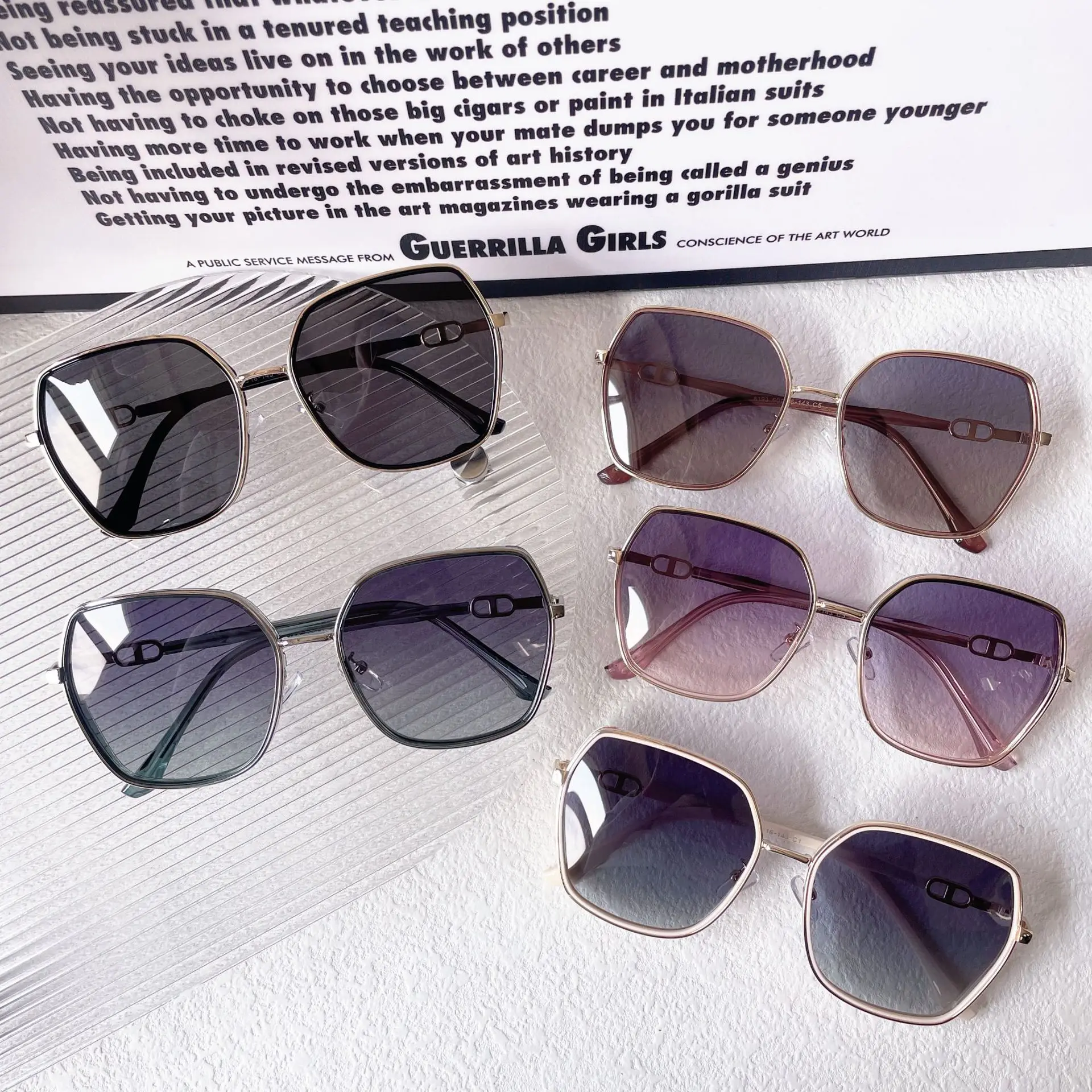 ظلال مستقطبة عالية الجودة لعام 2025 - نظارات شمسية للقيادة للحماية من الأشعة فوق البنفسجية للنساء، نظارات شمسية عصرية متغيرة الألوان تدريجية