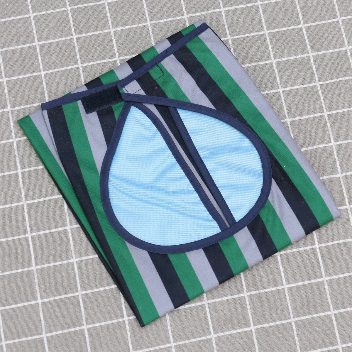 1Pcs Adult Waterproof Bib Green Adjustable Tape Mealtime Adult Clothing Protector Washable Aid Apron Washable Bib Protector