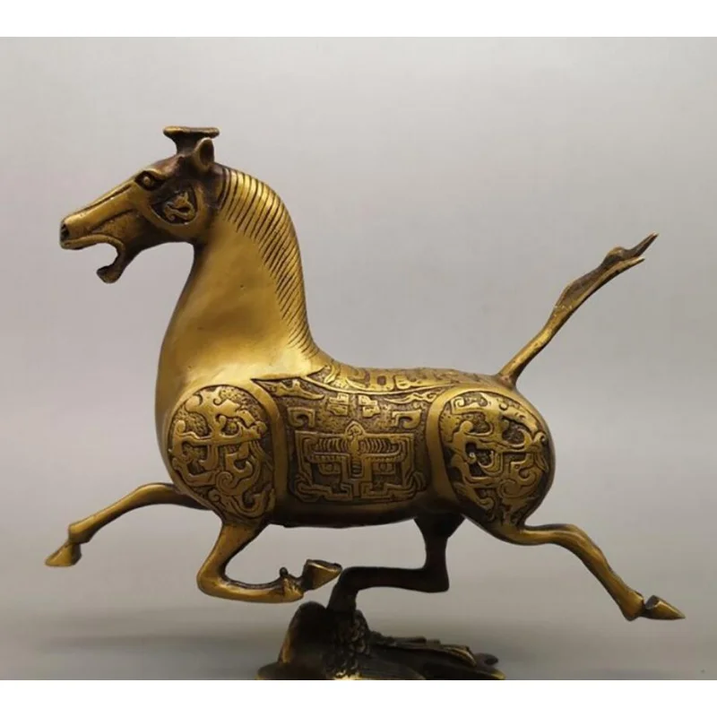 Copper Statue Wholesale of pure copper horse, flying swallow, twelve zodiac horses, ornaments, living room, brass horse, ornamen