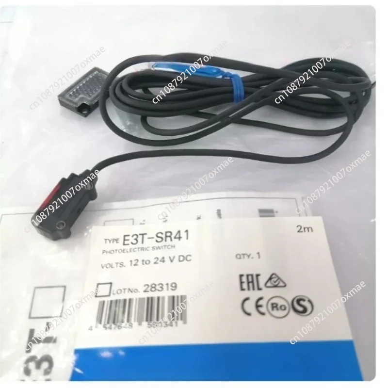 E3T-SR41 Brand New Original Genuine Ultra Small Built-in Photoelectric Sensor in Stock