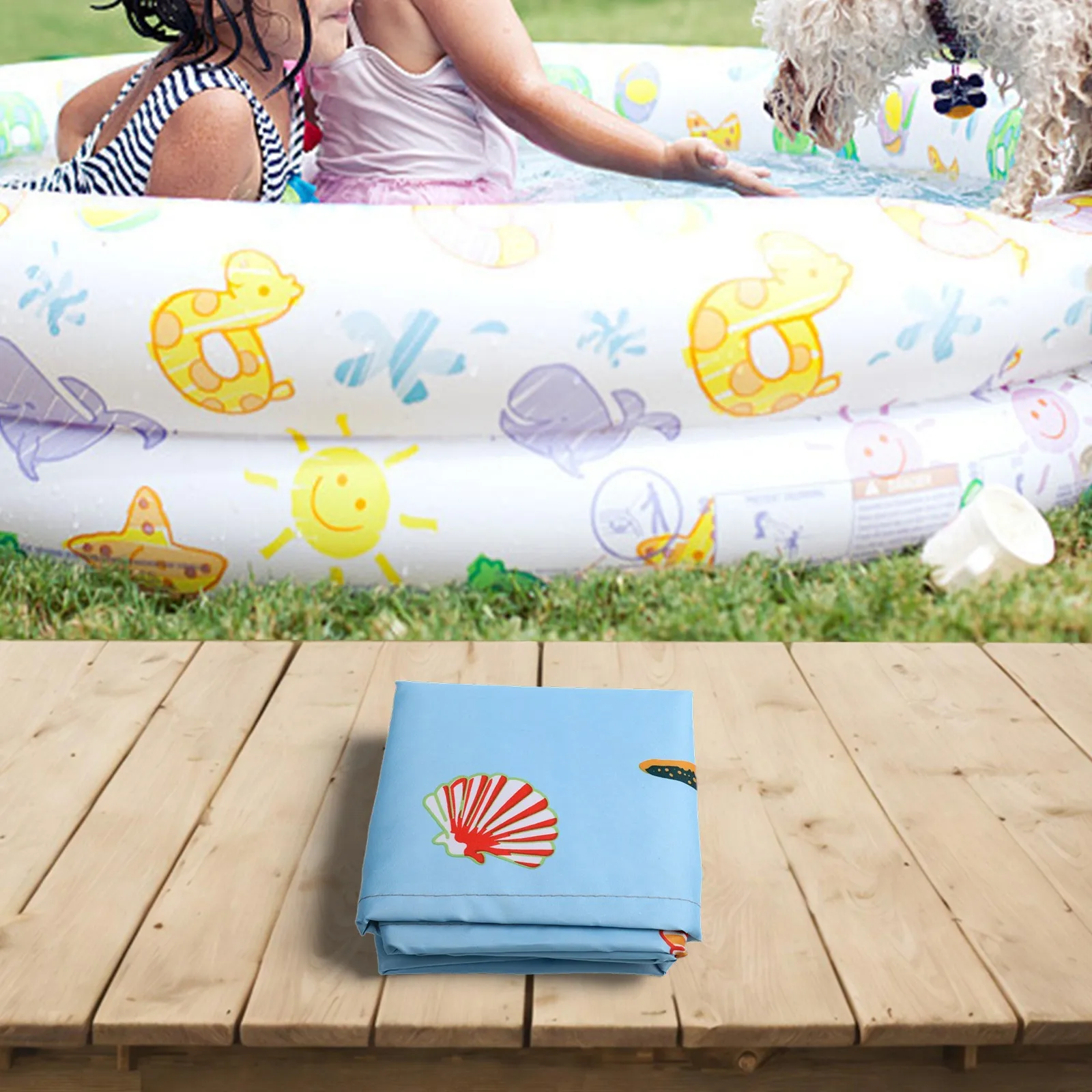 

Sleek Design Waterproof Blue Round Tarpaulin Keeps Your Swimming Space Clean While Reducing Evaporation Losses