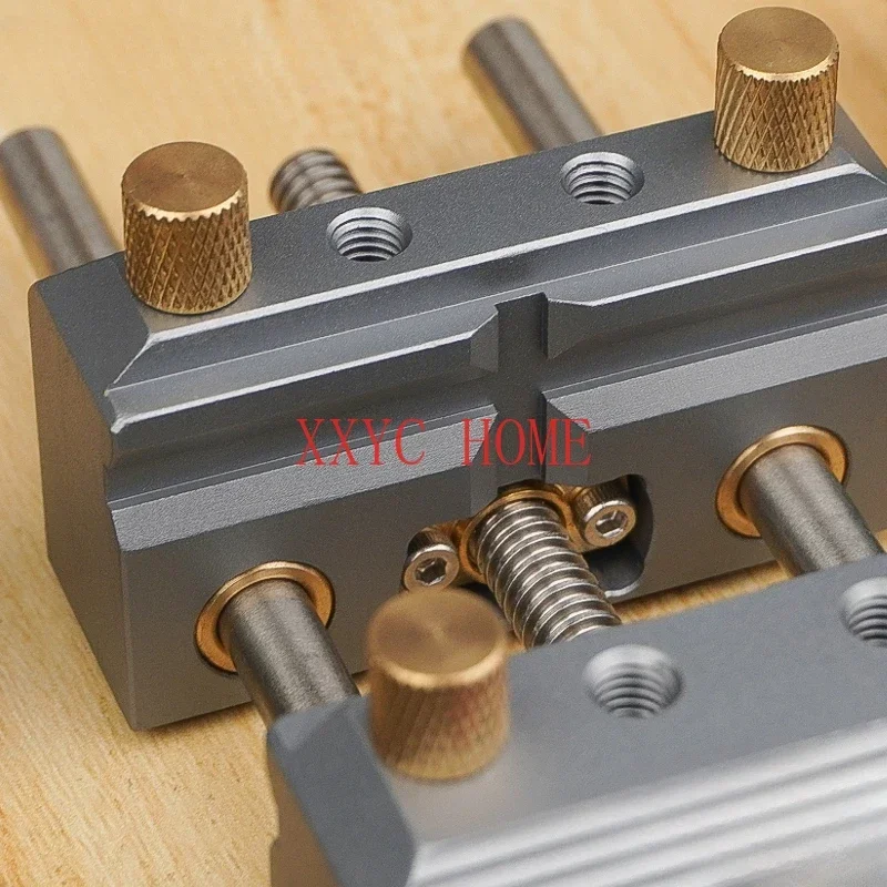 Ganwei Workshop Two Jaw Clamp-on Mini Small Vice