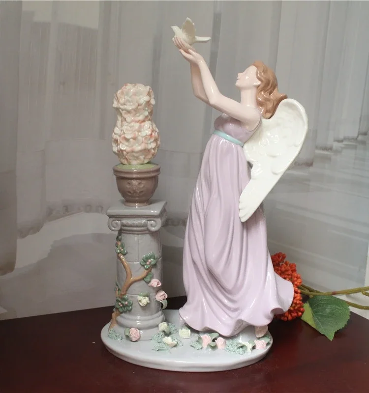 Elegante figura de cerámica, marioneta de porcelana, adorno para piano, colección de sala de exposiciones de escritorio