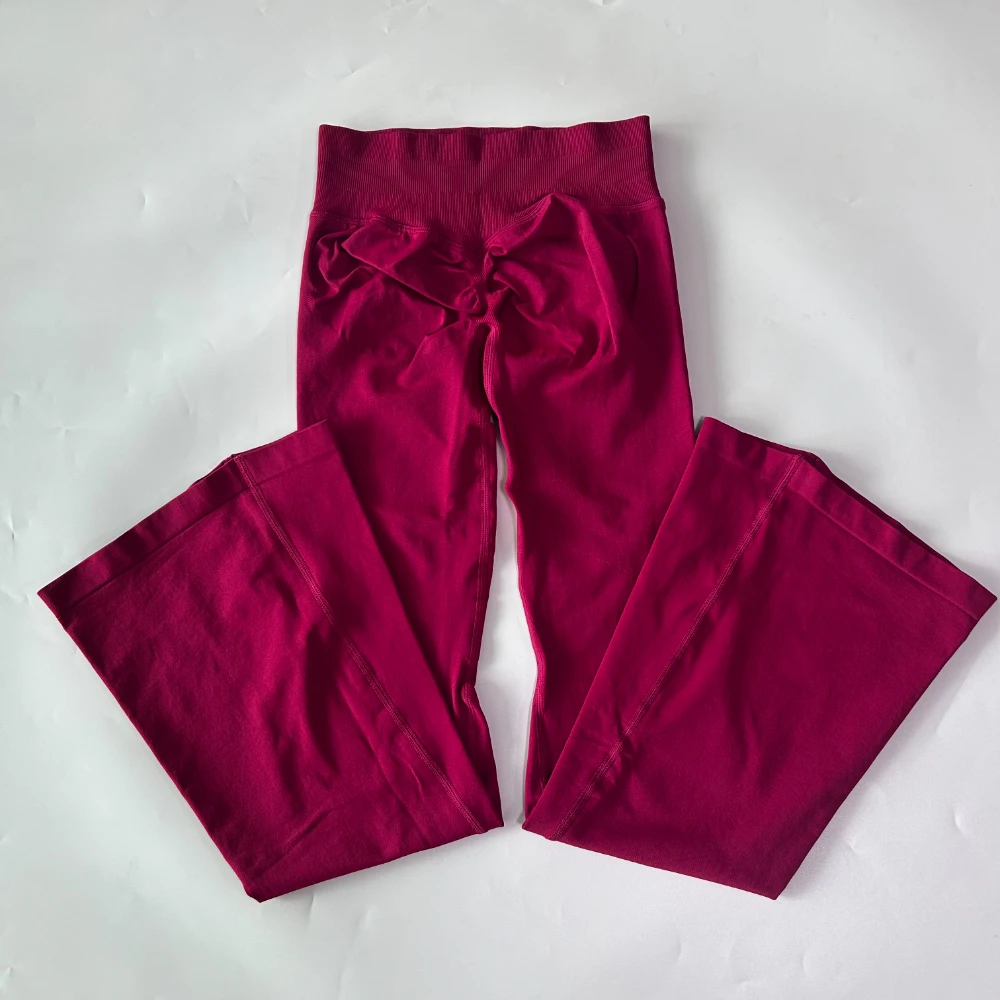 Flares Scrunch Booty Leggings für Damen, Nahtlose Yoga-Hose, Hochgeschnittene Schlaghose, Squat-Proof Sport-Tights, Workout-Hose – Detail 12
