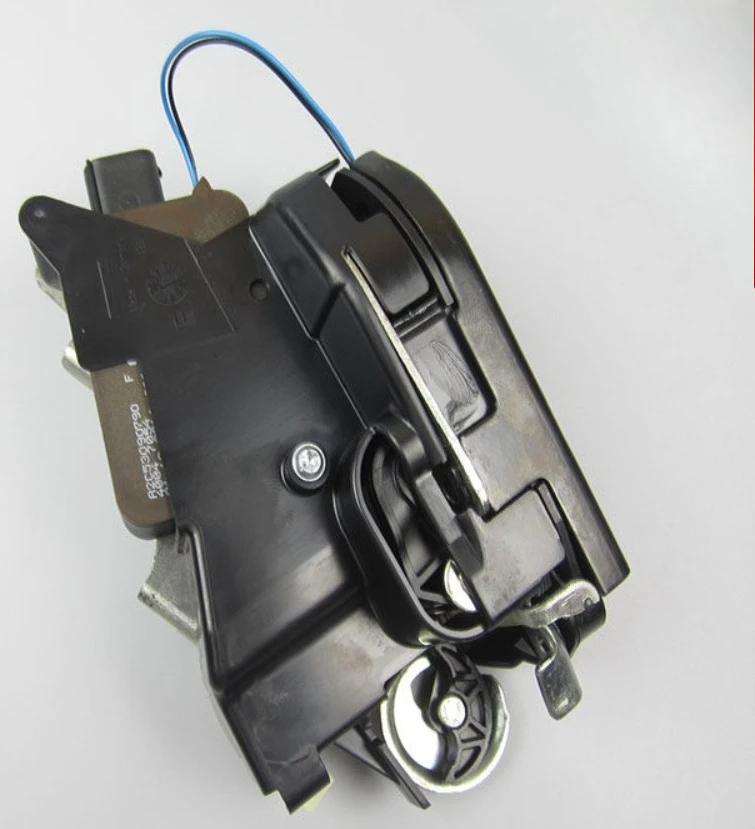 Car Door Latch Central Lock Component Front And Middle Door Lock For Passenger Van Repair