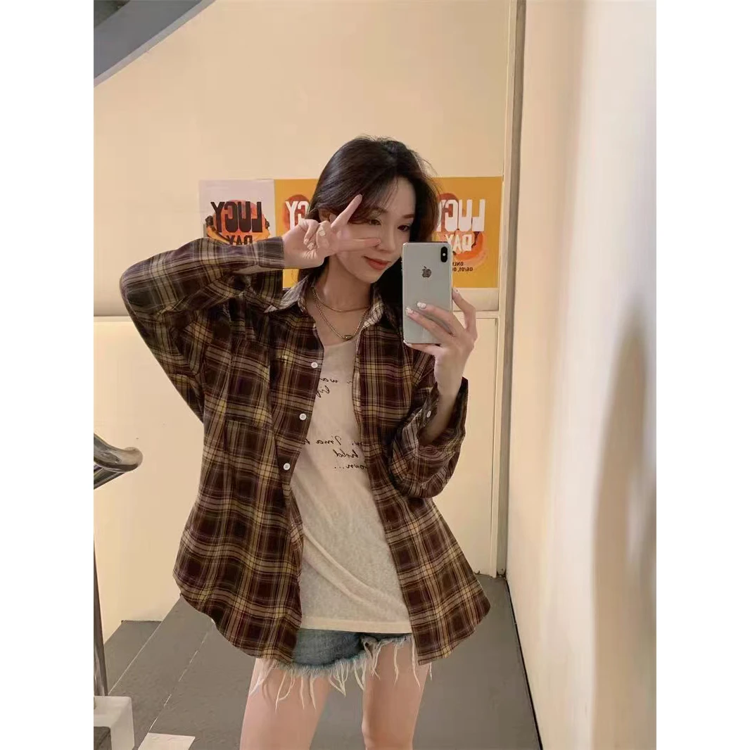 เสื้อโค้ทผู้หญิงลายสก็อตทรงหลวม สไตล์ลำลอง สำหรับฤดูใบไม้ผลิและฤดูใบไม้ร่วง แขนยาว ปกเสื้อแบบคลาสสิก ติดกระดุม แนวเรโทร