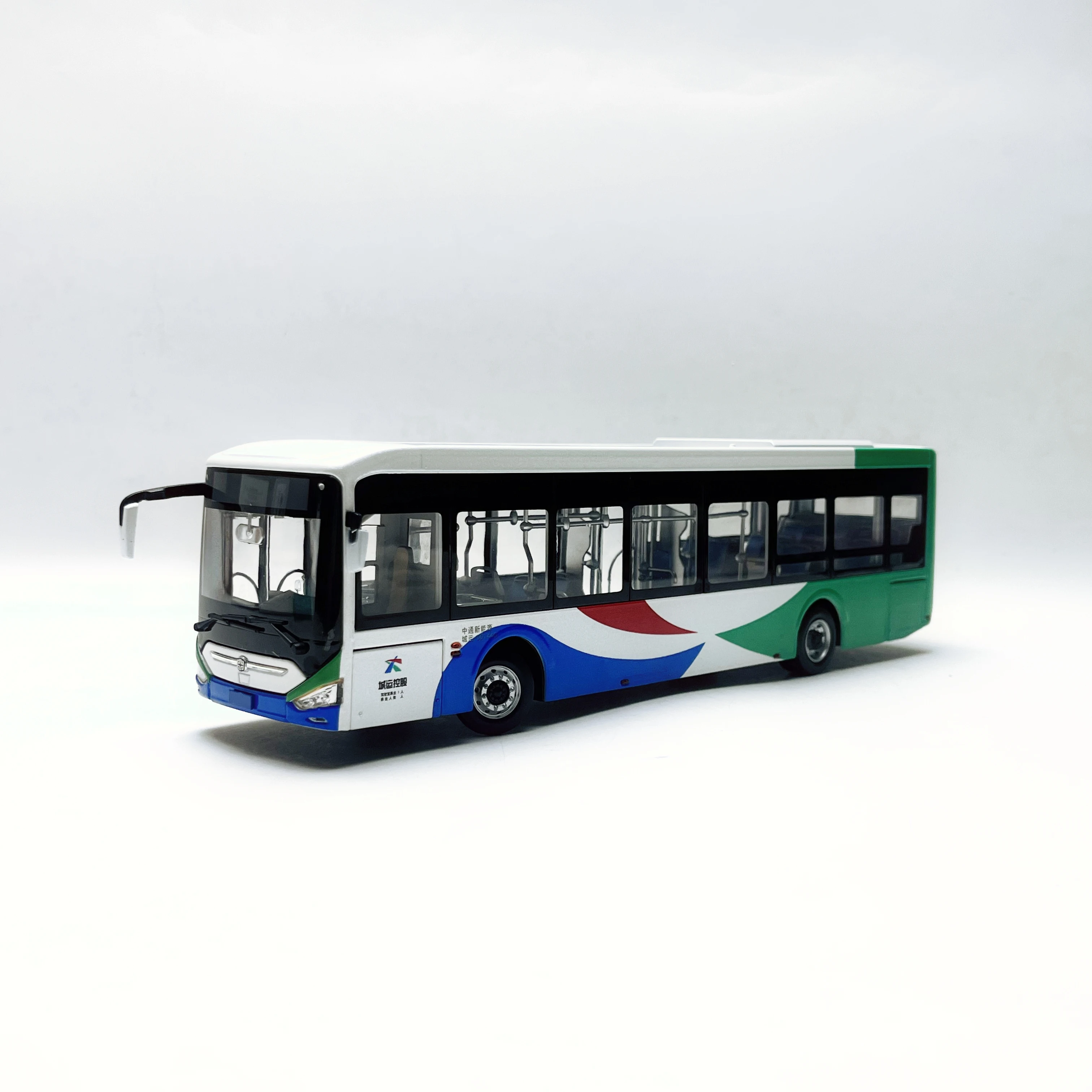 

Diecast 1/43 Scale Qingdao Alloy Bus Car Model Collectible Toy Gift Souvenir Display Ornament