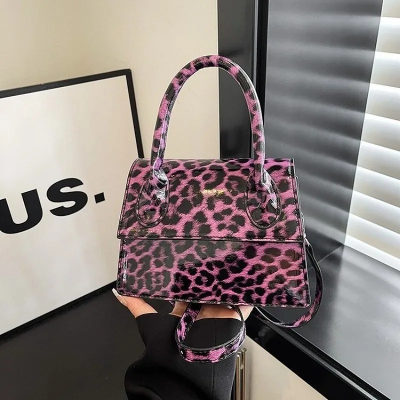 

Стильные и простые сумки для подгузников для женщин, элегантная винтажная кожаная сумка-тоут, модная дизайнерская минималистичная сумка с большой вместимостью