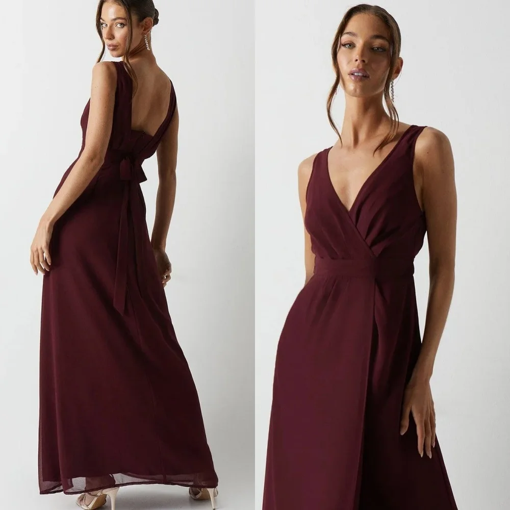 

Customized Simple Burgundy Chiffon Evening Dress Exquisite V-Neck Sleeveless Homecoming Dresses Fashion Special Occasion Gowns
