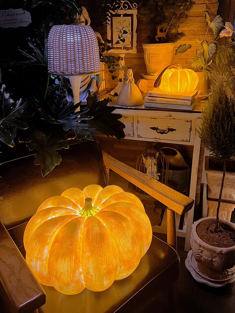 Pumpkin portable desk lamp rechargeable portable Halloween outdoor courtyard garden atmosphere lamp bedroom creative nightlight