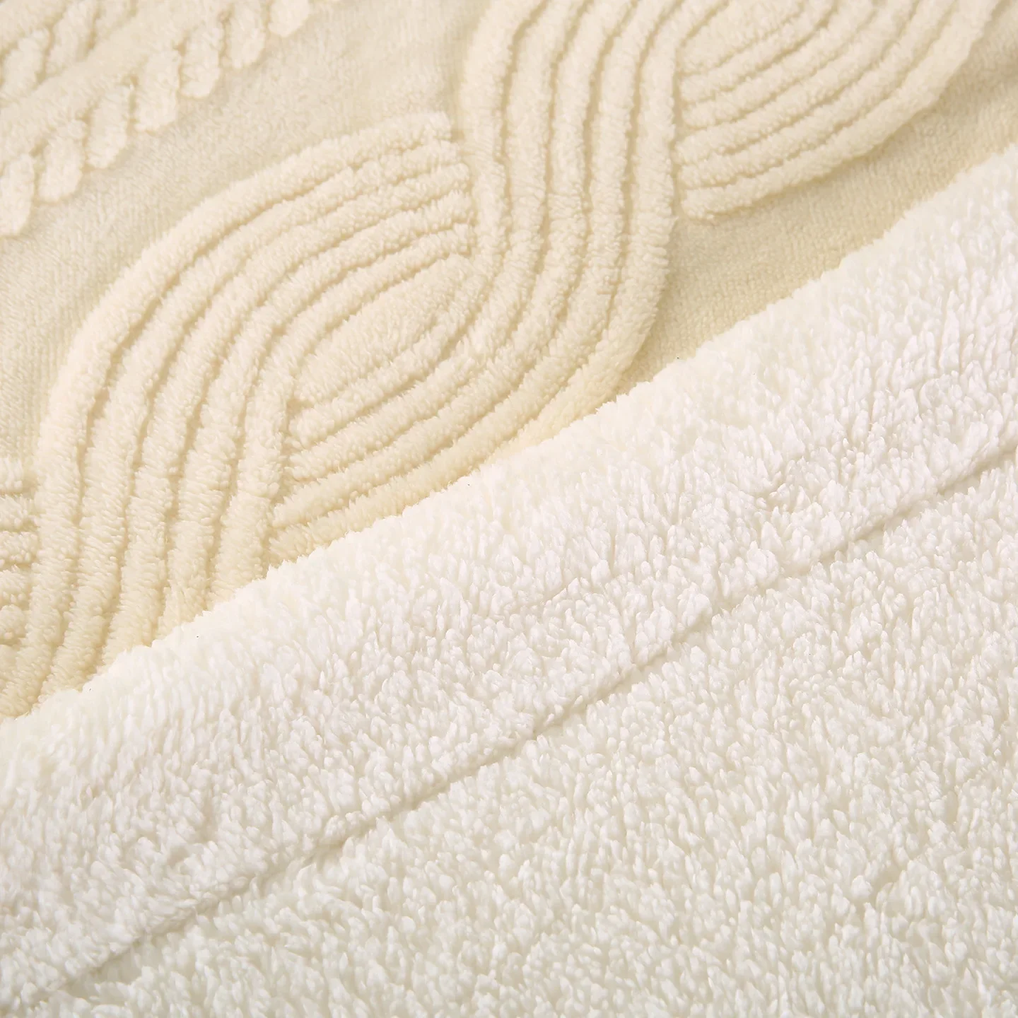 the-new-double-layer-lamb-fleece-blanket-jacquard-taffeta-velvet-thick-blanket-warm-blanket-simple-style-fashion-blanket