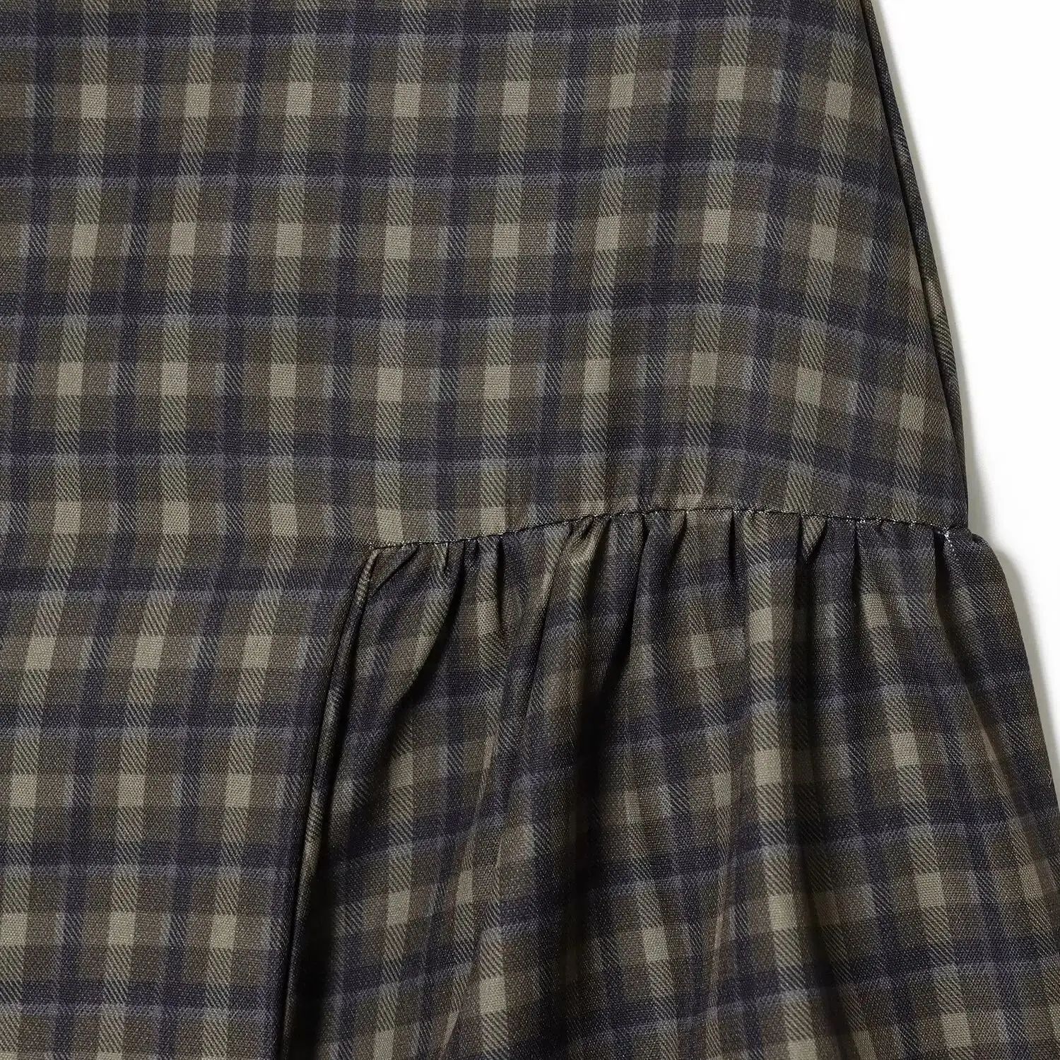 تنورة نسائية موضة 2025 على الطراز الأوروبي والأمريكي لخريف جديد منقوشة بخياطة من الدانتيل تنورة قصيرة غير رسمية بسحّاب Muje