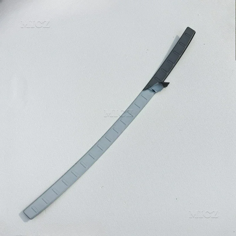 

For volvo xc60 2018 - 2024 car accessories rear bumper protector sill trunk tread plate trim rear styling