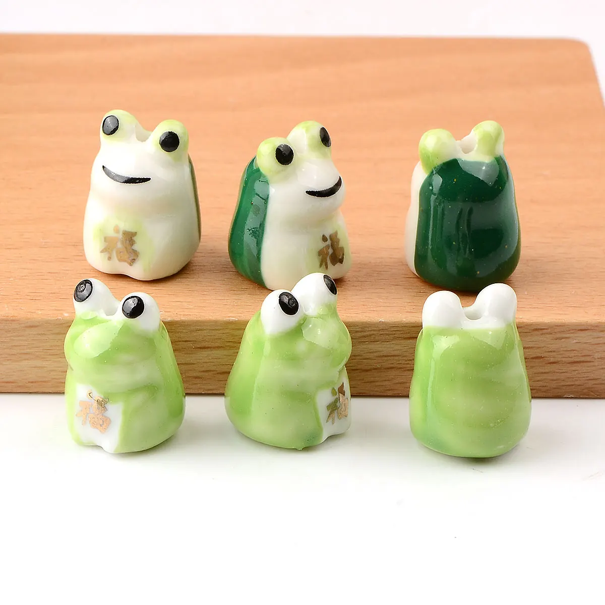 4pcs 1.3x1.8cm Creative Handmade Painted Frog Ceramic Beads Spacer Beads for Jewelry Making DIY Charm Pendant Bracelet