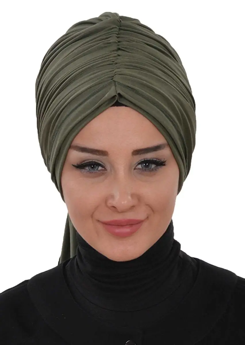 Geraffte gekämmte Knochen khaki