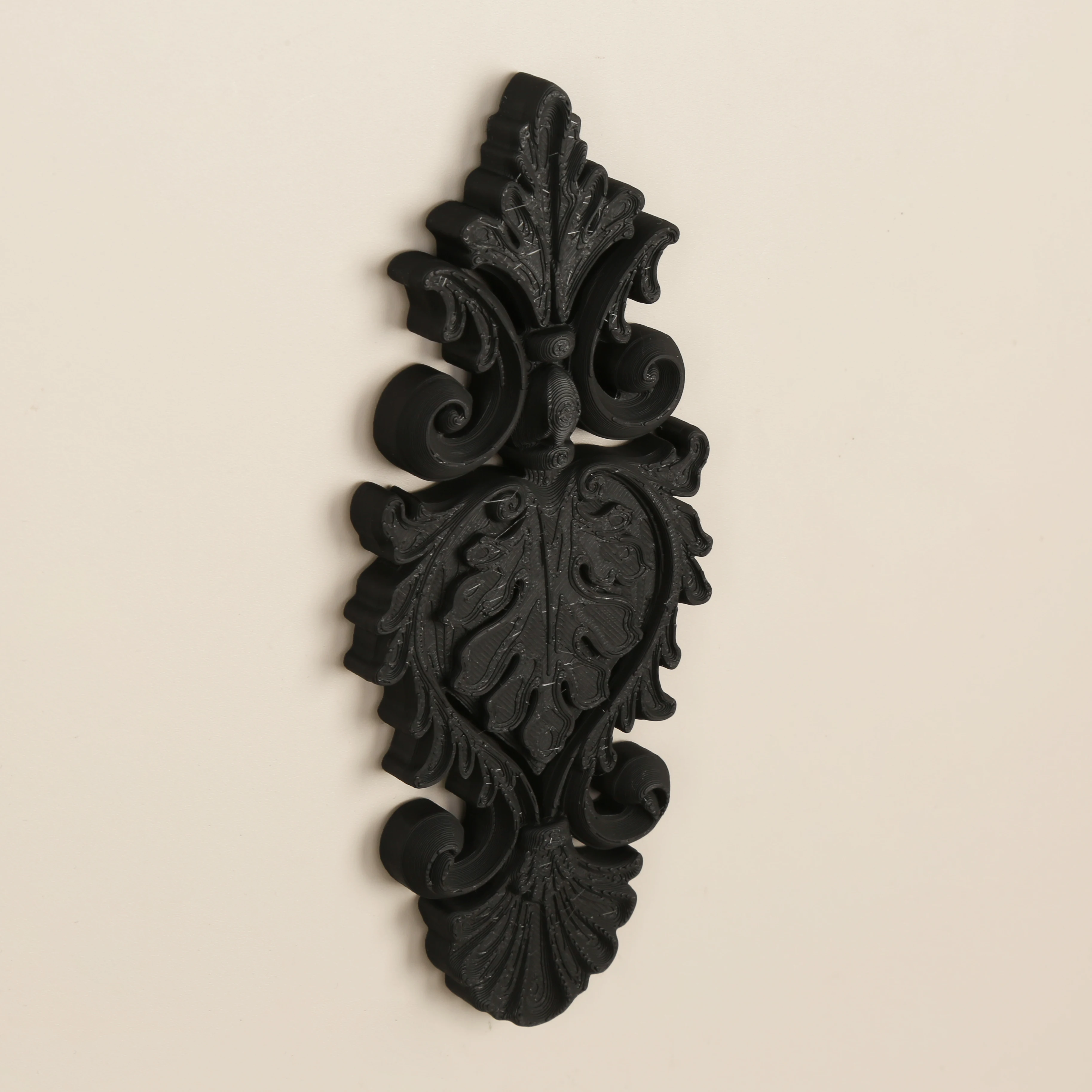 Cross-Border Retro Gothic Style Scrollwork Wall Plaque For Dark Style Home Wall Art Decor Scenario - view 4
