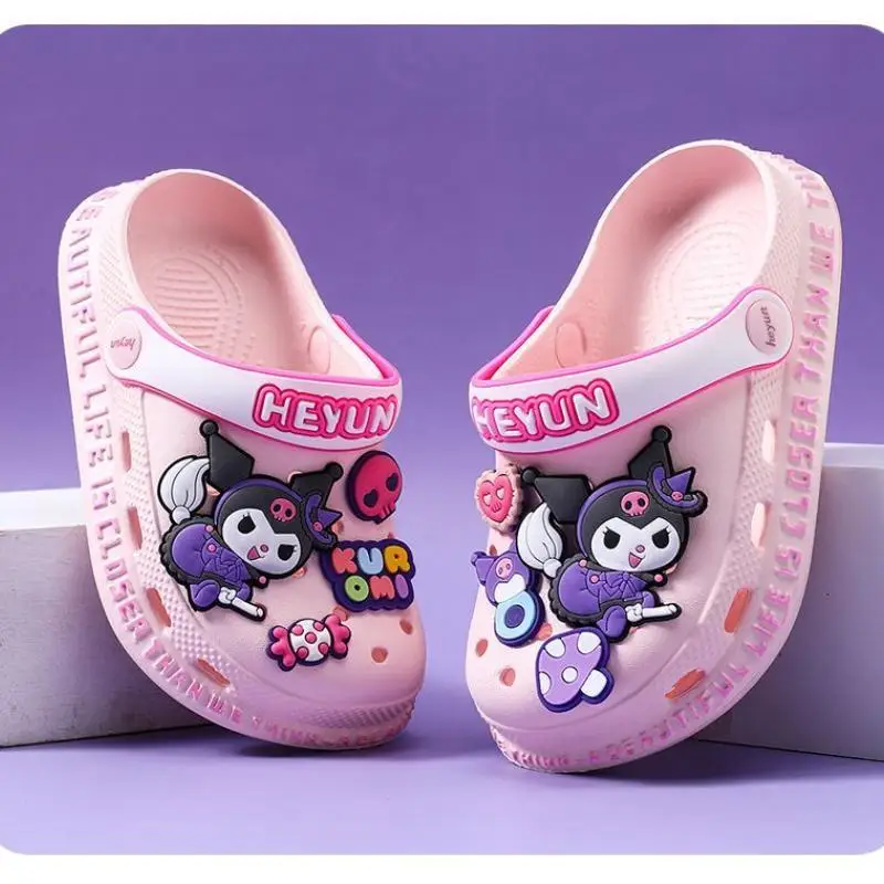 

Sanrio Kawaii Kuromi Cinnamoroll тапочки с запахом и носком, детские сандалии с героями мультфильмов в стиле аниме для девочек, пляжная обувь на нескользящей мягкой подошве