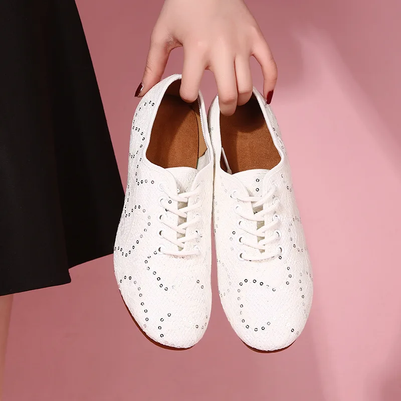 New Ballroom Latin Dance Shoes girl Tango Sasha Jazz Modern Dance Women Dance Shoes Teacher Shoes 5cm Oxford Cloth Sneakers