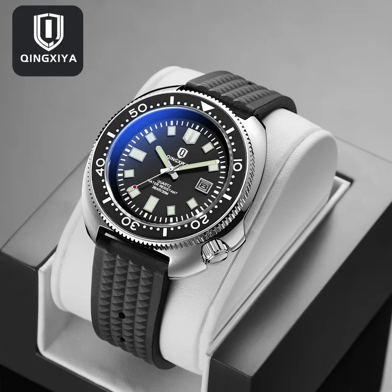 Hot Selling Black Design Quartz Watch Men Classic Rubber Strap Luminous Hands Steel Business Large AAA Male Watch Clcok Reloj