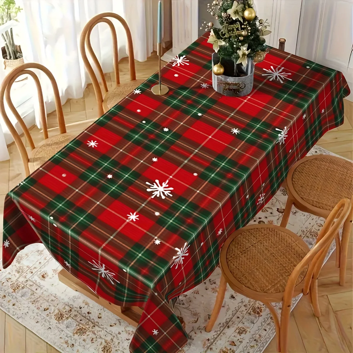 Merry Christmas Snowflakes Buffalo Plaid Tablecloth for Table Decor Winter Xmas Kitchen Dining Table Cloth Christmas Decoration
