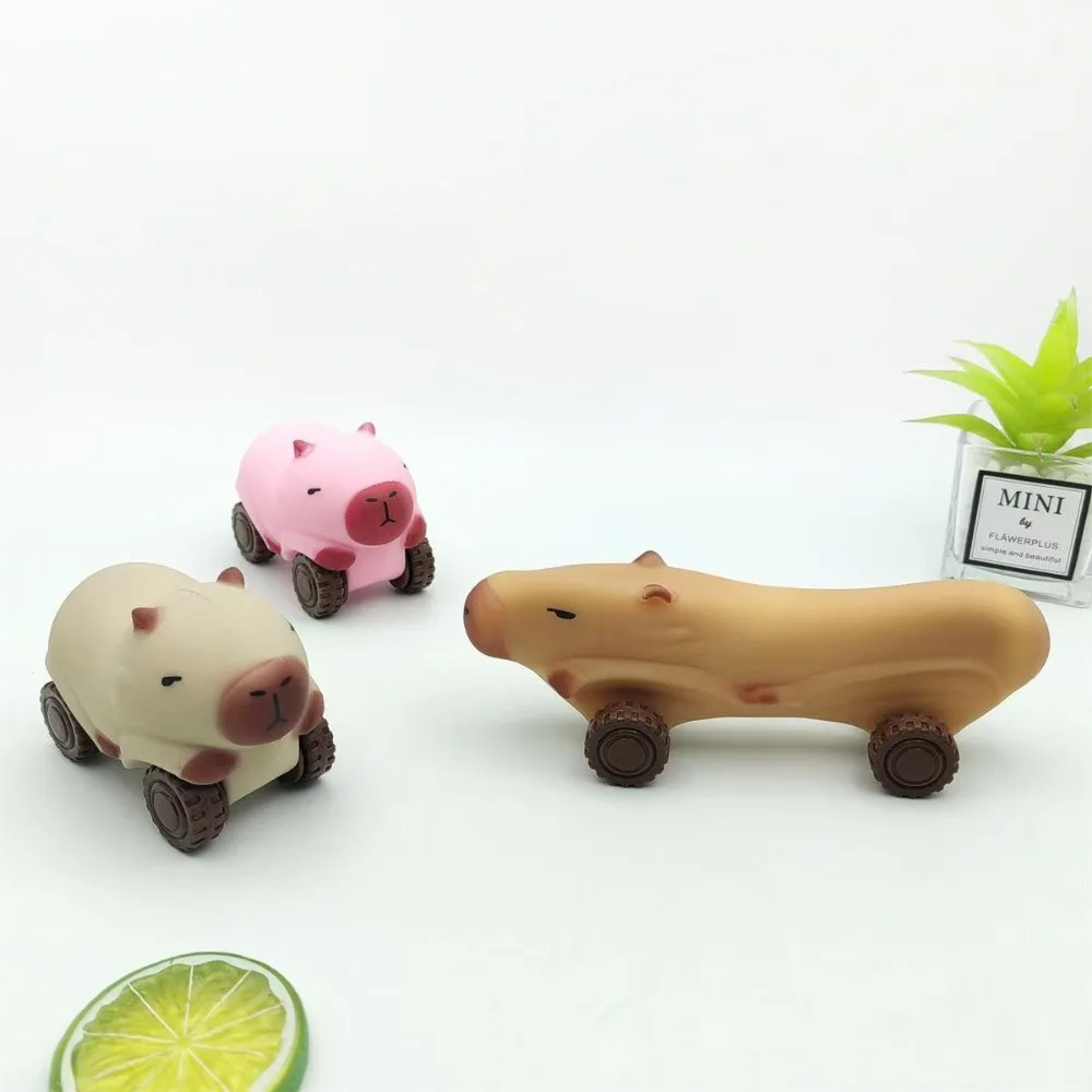 Fuuny Capybara Pinch Music Toy Elongation Girls Capybara Doll Decompression Toys Children's Schoolbag Toy