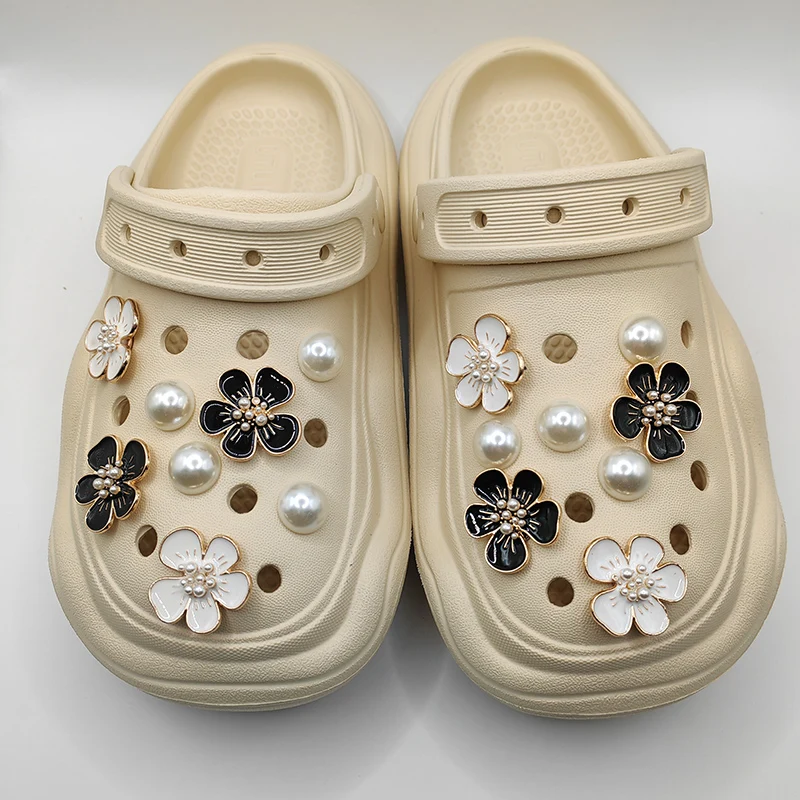 Five Petal Flower Pearl Shoe Charm DIY Shoe Decorations Button Accessories for Bogg Bag Slides Sandals Clogs Kids Gifts