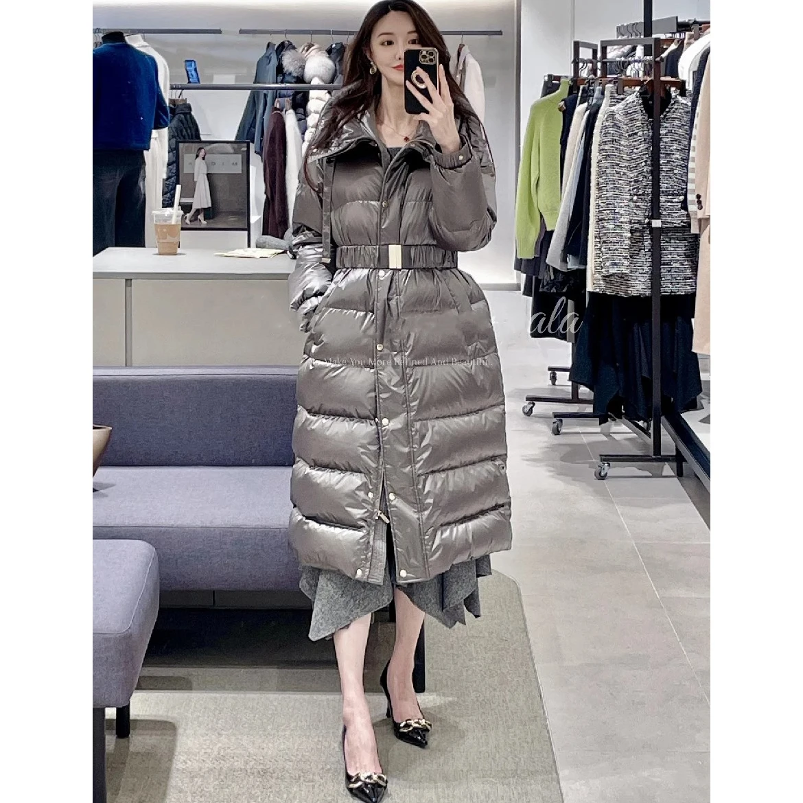 

Элегантное современное женское пуховое пальто с капюшоном, воротником-стойкой и поясом, теплое, модное зимнее пальто