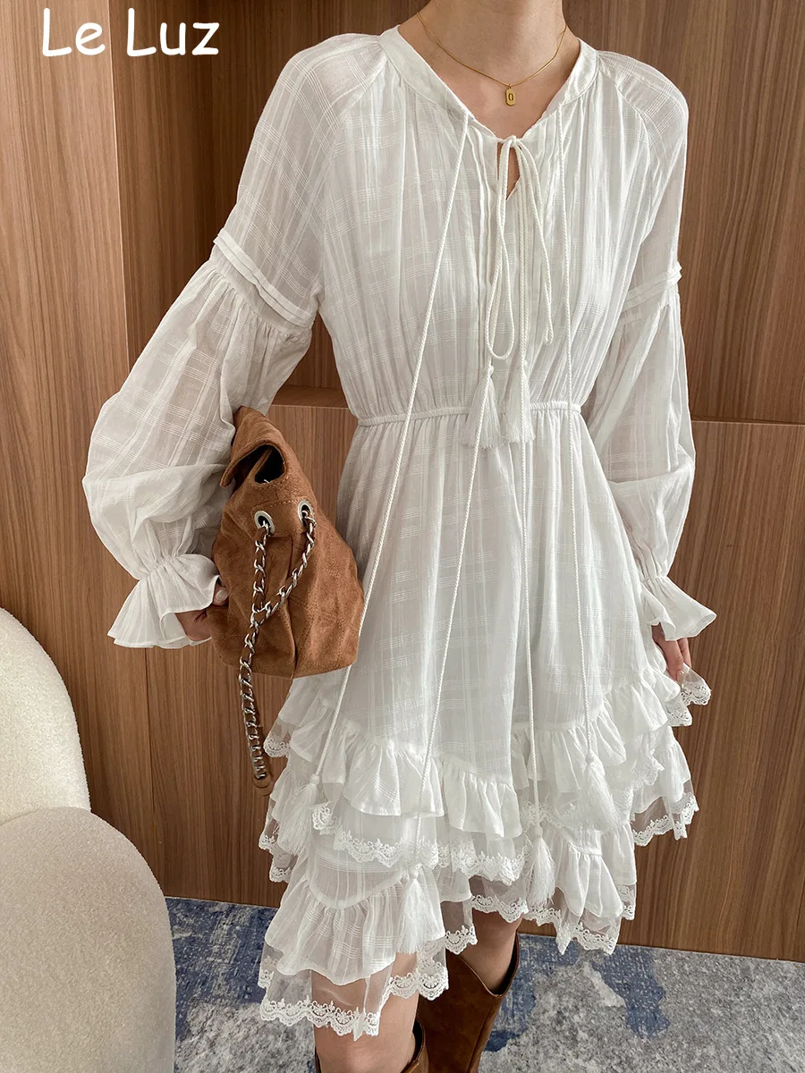 Estilo francês vintage mini vestido feminino branco primavera outono férias borlas gravata irregular manga longa em camadas casual senhoras vestido